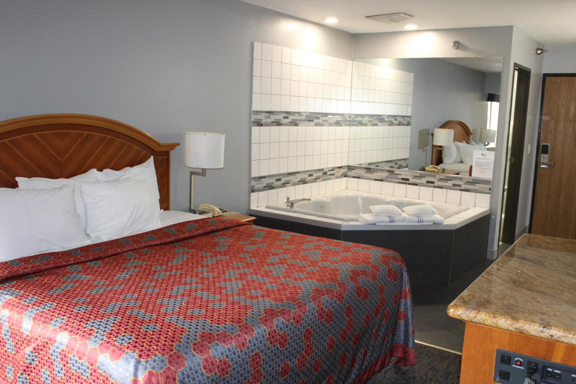 American Inn And Suites Ionia المظهر الخارجي الصورة